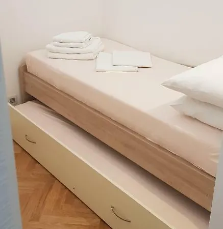 Aparthotel Premium Joy *